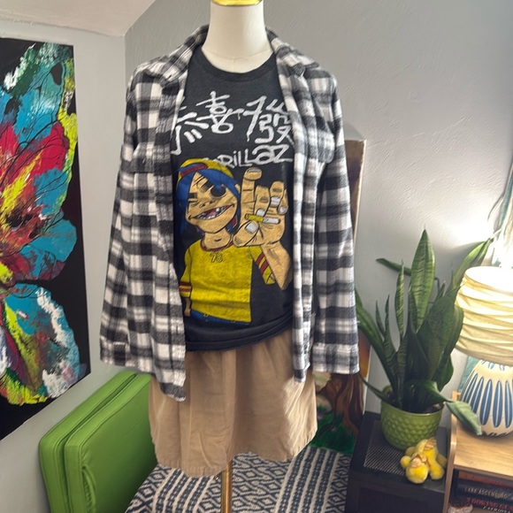 Cute little light cord mini skirt with pockets - Picture 2 of 5